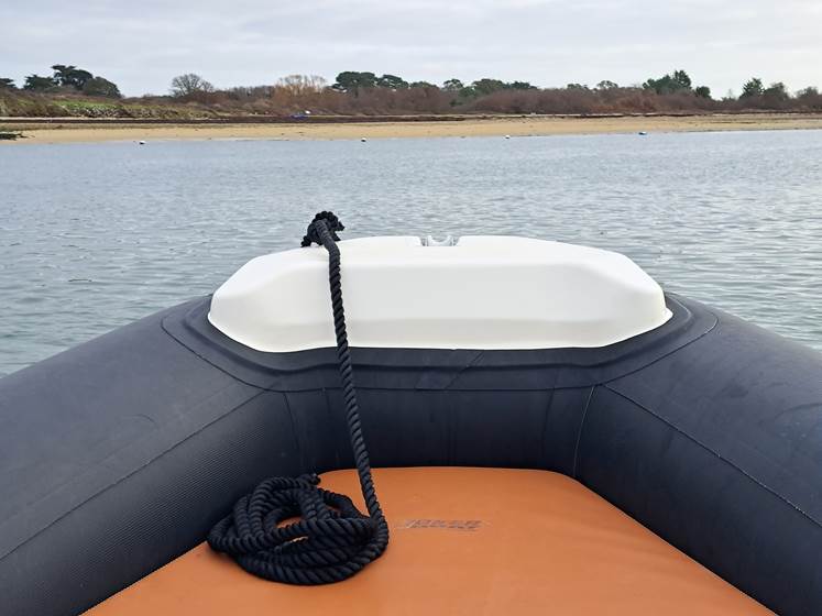 Merzen Croisières privatives - croisière sur mesure en bateau semi rigide - plage de l'Ile d'Ilur