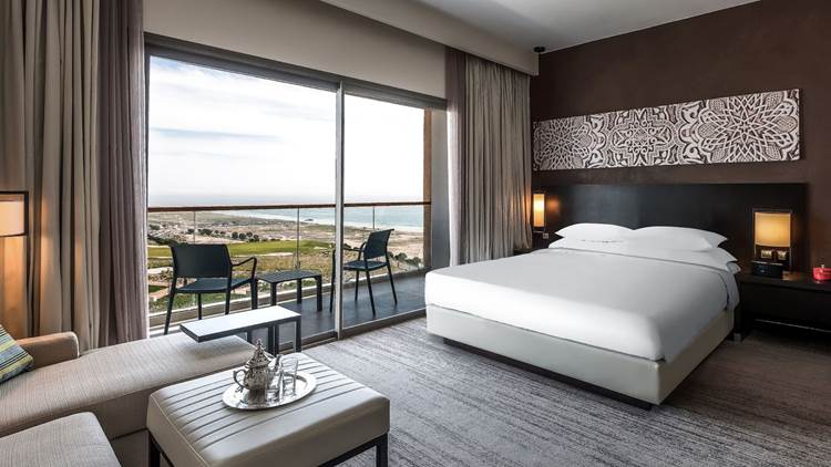 HYATT 3