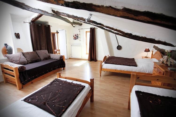 gîte Ombre bleue, ombre bleue du figuier gîtes et chambres d'hôtes avec piscine Ardèche