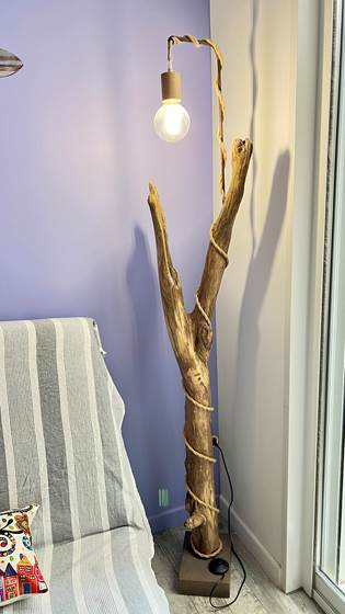 Lampadaire « maison » en bois flotté -Pescad’Home