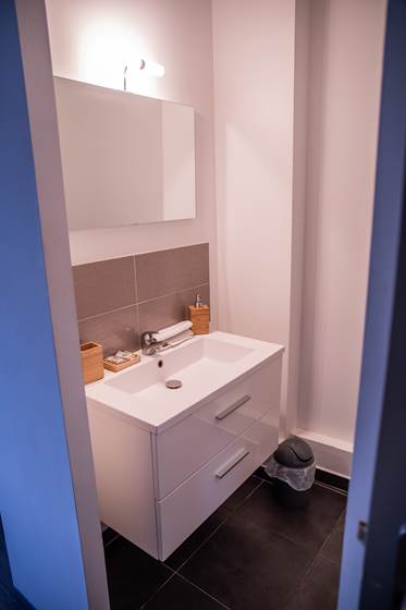 Chambre 2 Salle de Bain