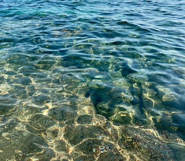 Abbartello kayak Corse eau turquoise