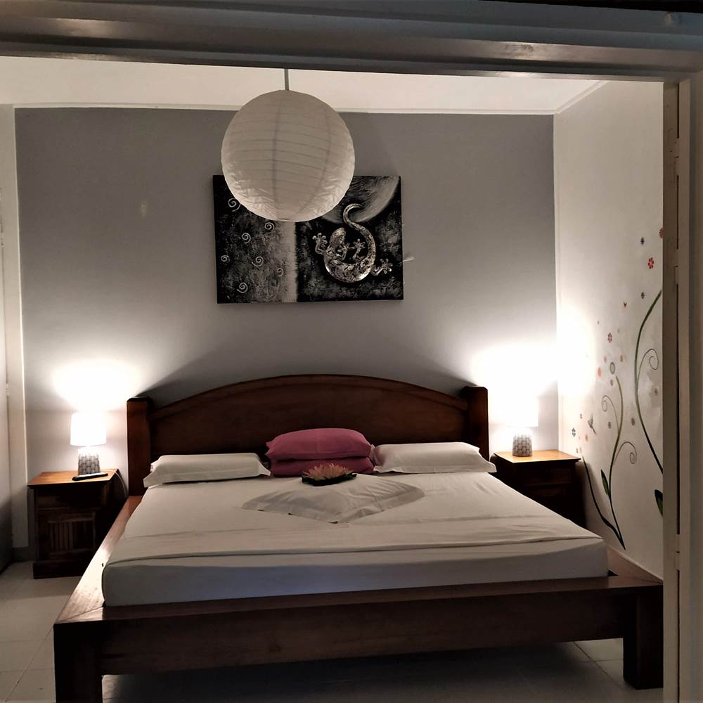 11 Ravanale Chambre lit 200x200-presta