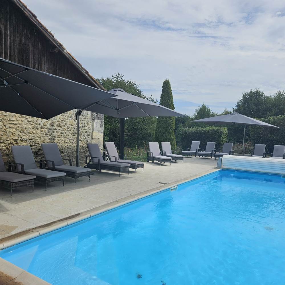 10 x 5 Heated Swimming pool (may-September)-presta