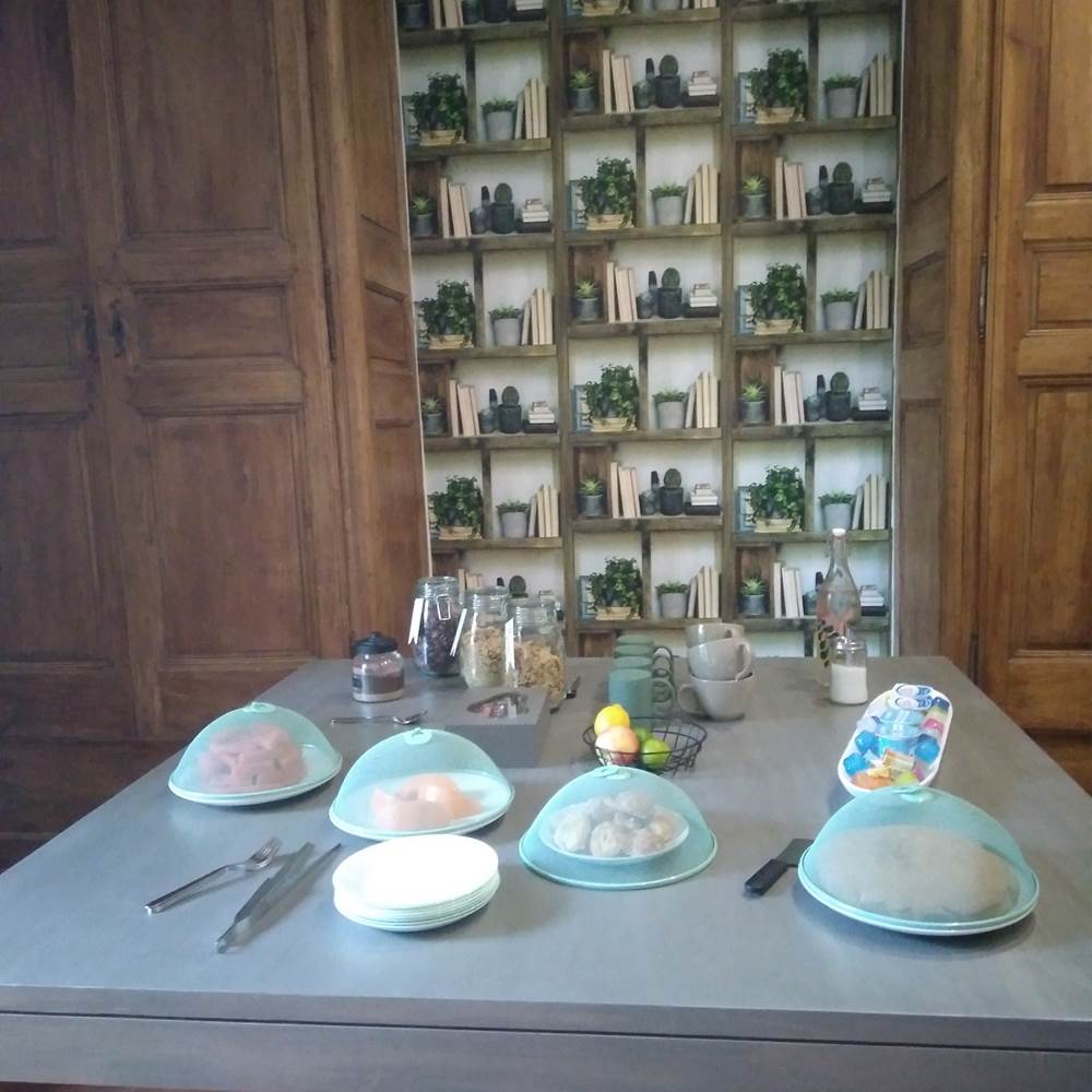 petit-déjeuner en libre service de 8h30 à 10h30-presta