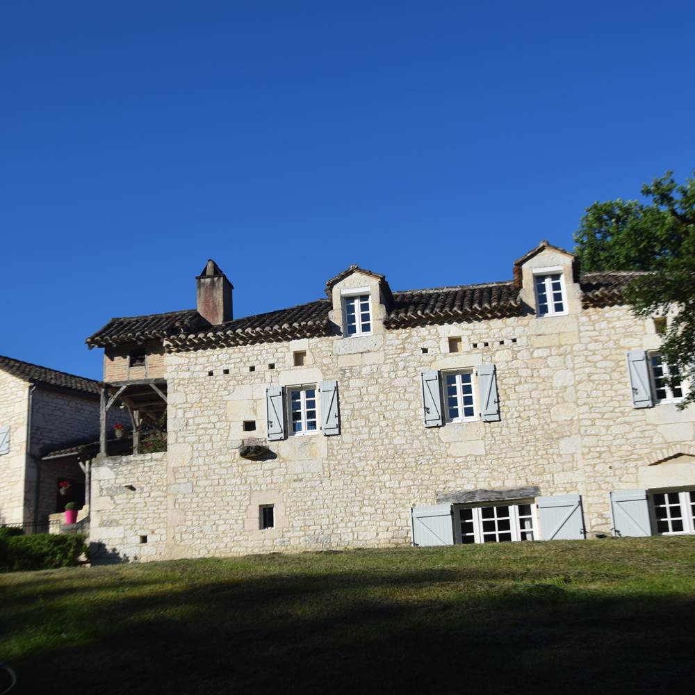 Maison et chambres d'hôtes du Lot - pierres blanches du Quercy-presta