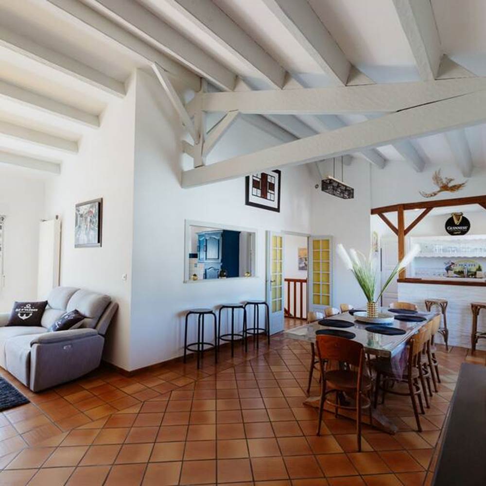 Pièce de vie conviviale dans notre villa 3? proche des plages-gallery