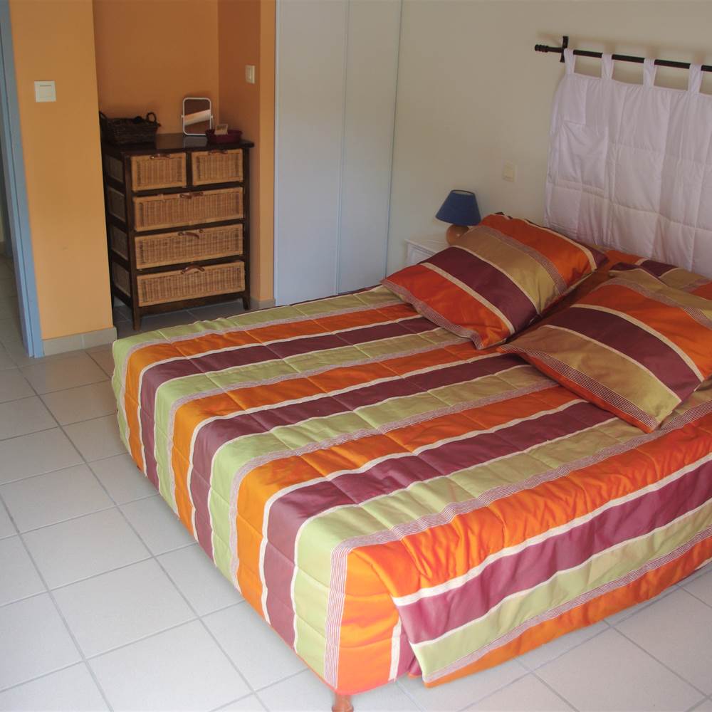 Chambre rdc du gîte-presta