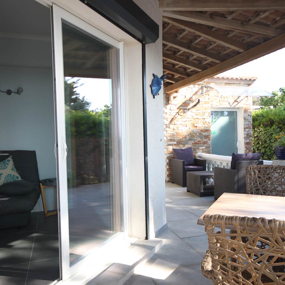 T2-Agriates-Appart-Bleu-Azur-Corse-presta