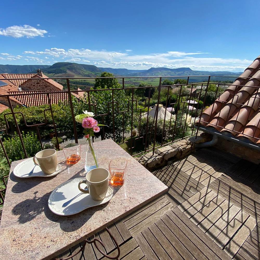 terrasse supérieur avec vue gîte Antarès