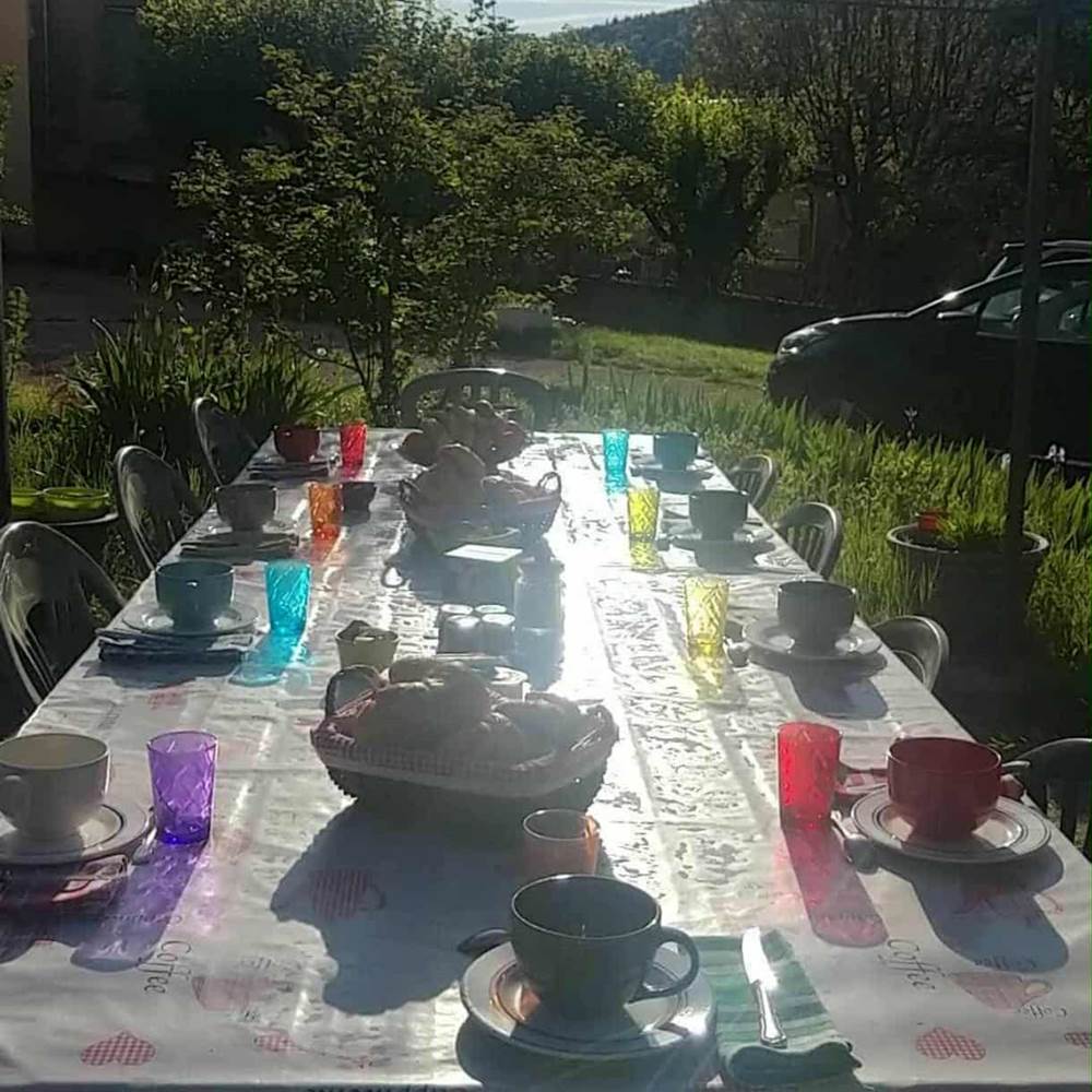 1ca2d324-abbe-48de-9b8b-2e5edc7d6c7b-gallery