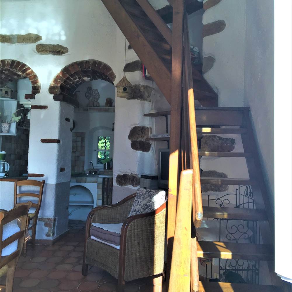 Séjour escalier