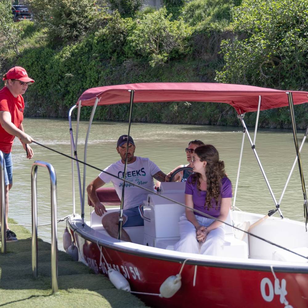 Petits bateaux electriques@Karinegregoire (38)-presta