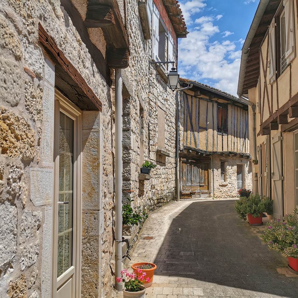 balade-historique-montpezat-de-quercy-gite-tourisme-tarn-et-garonne.jpg-gallery
