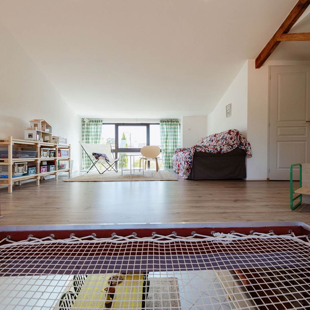 Le Chai Roudoudou, étage, coin lecture, coin jeux, salle de jeux-gallery