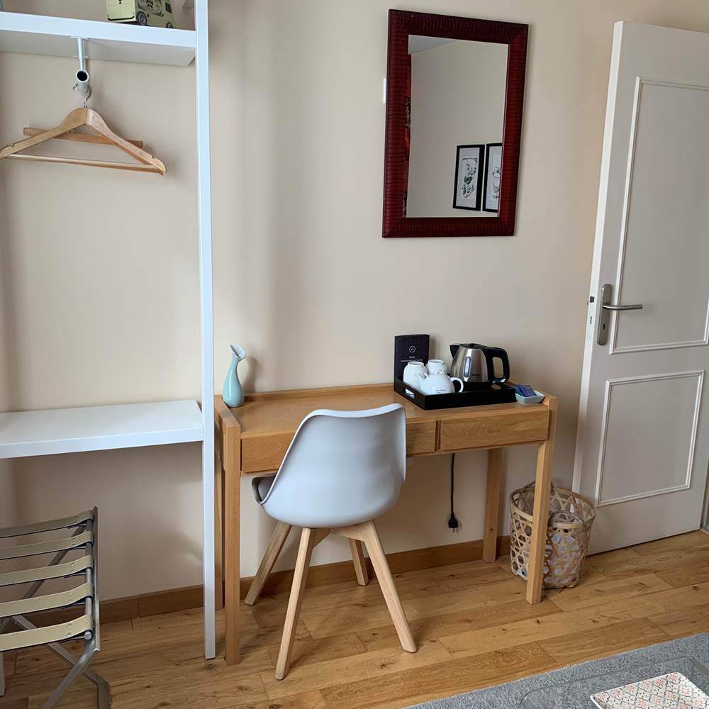 Espace bureau - Suite Mille et Une Bulles-gallery