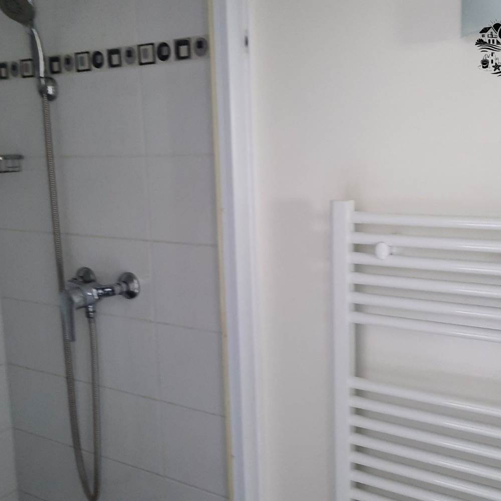 Rosaline - douche (1600 x 1200 px)-gallery