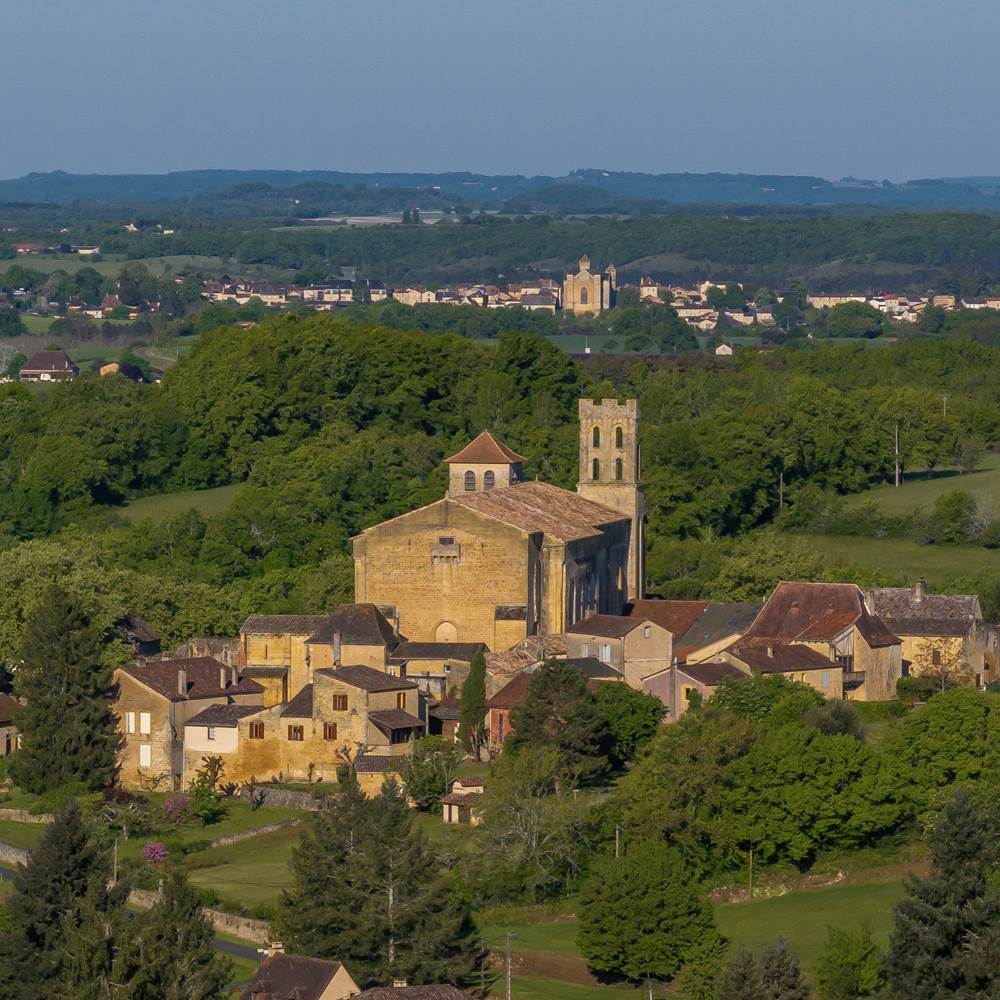 Village de Saint-Avit-Senieur-presta