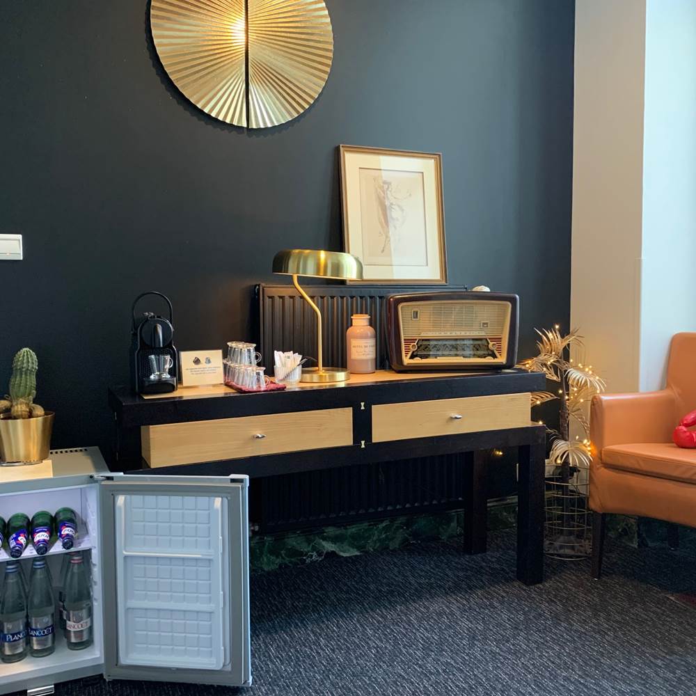 NESPRESSO BAR  et Minibar au VINTAGE HÔTEL de charme à Quimperlé-presta