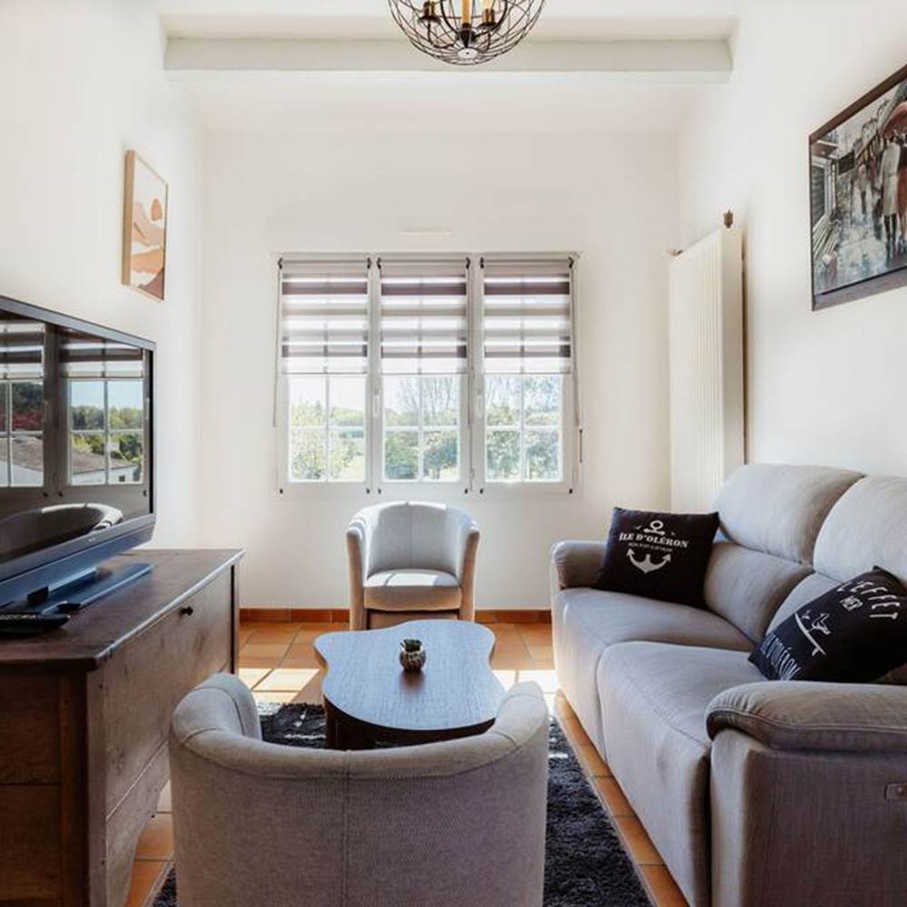 Pièce de vie conviviale dans notre villa 3? proche des plages-gallery