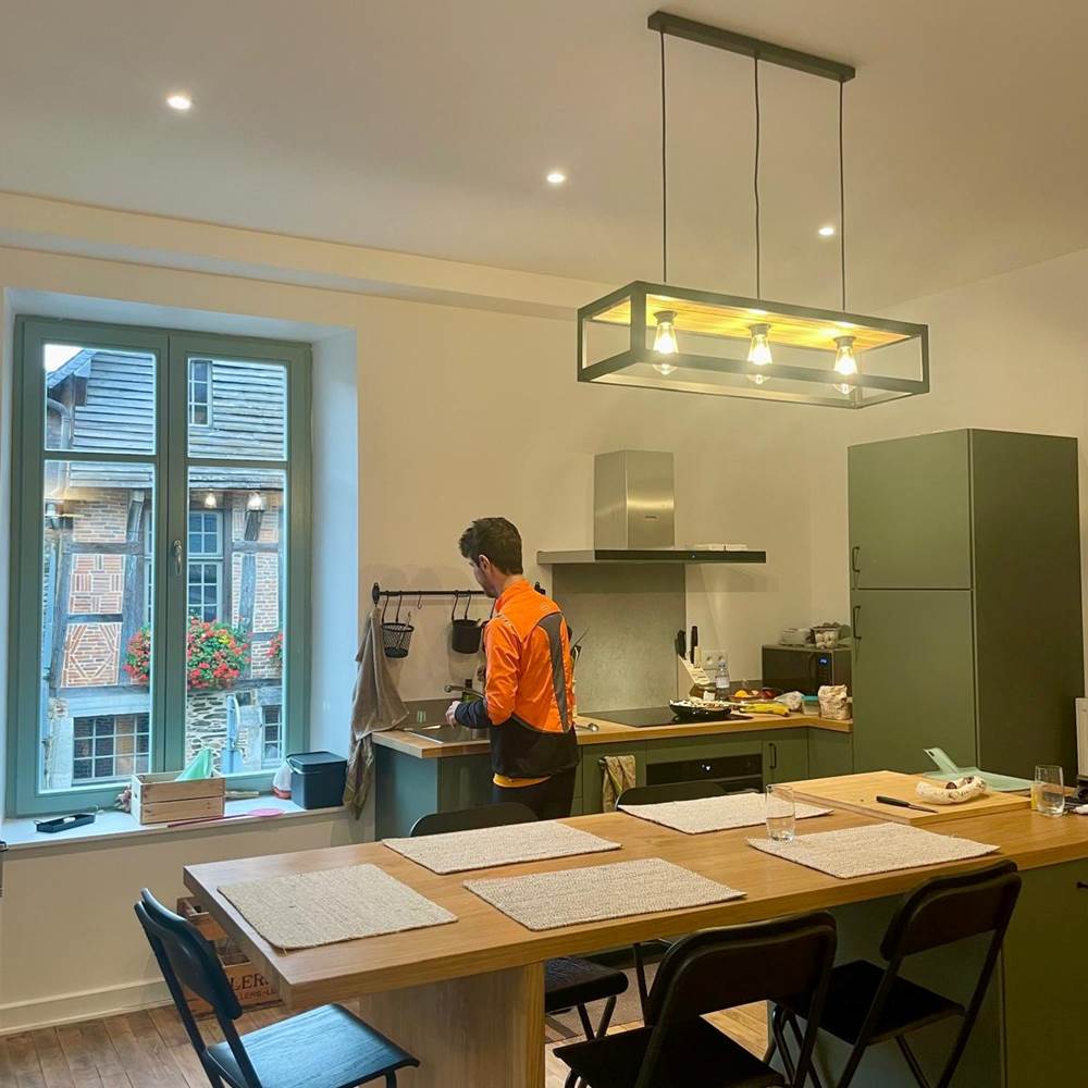 557145171_122105110173023846_5166082991118019163_n-presta