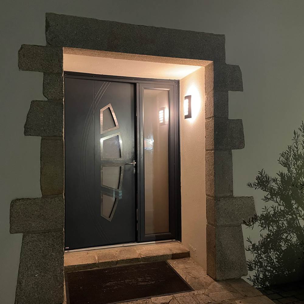 Entrée maison principale-gallery