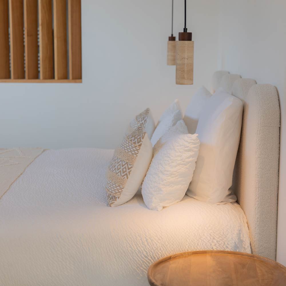 coeur-cristal-details-chambre-romantique-suite-couple-weekend-detente-magalas-herault.jpg-presta