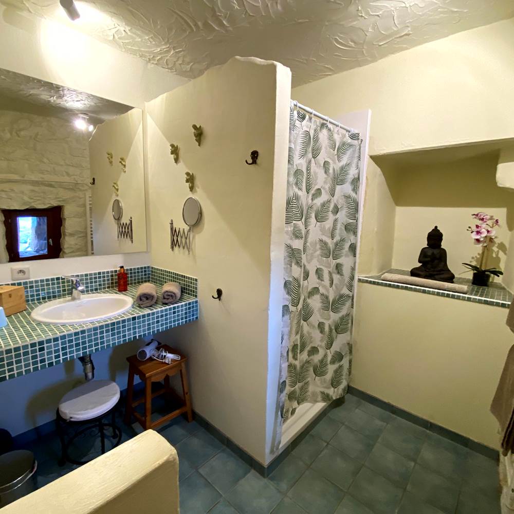 salle de bain chambre Arkas-presta