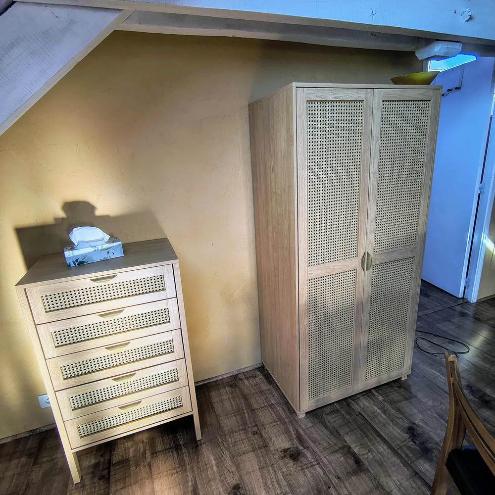 gite-panoramique-rangements-chambre-placard-commode-centres-aveyron.jpg-presta