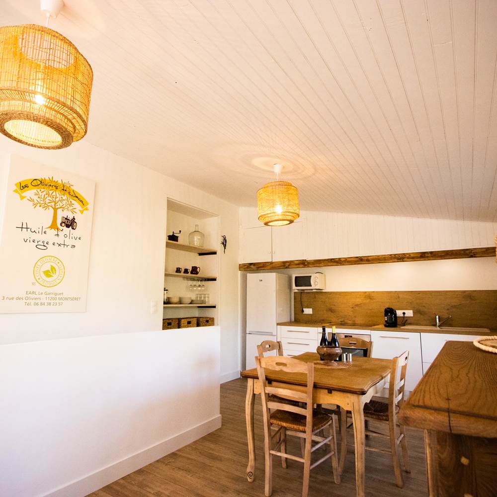 gites corbieres la barraquette Montseret coin cuisine-presta