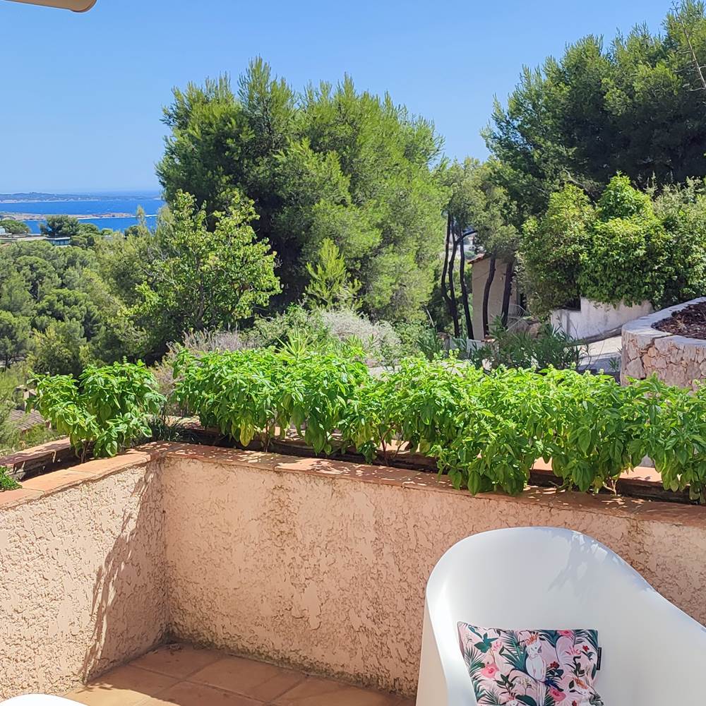Terrasse vue mer-presta