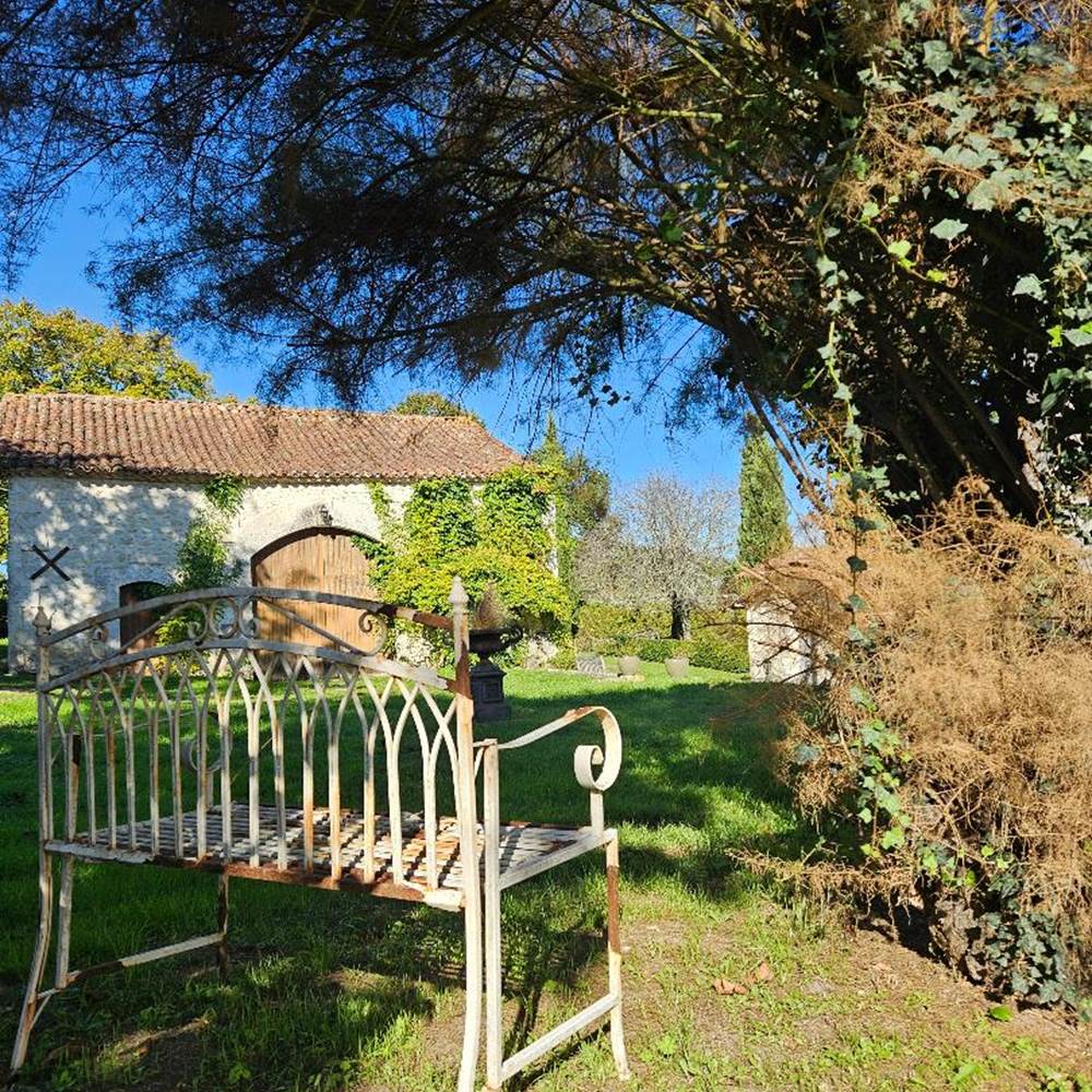 View to the old barn-presta