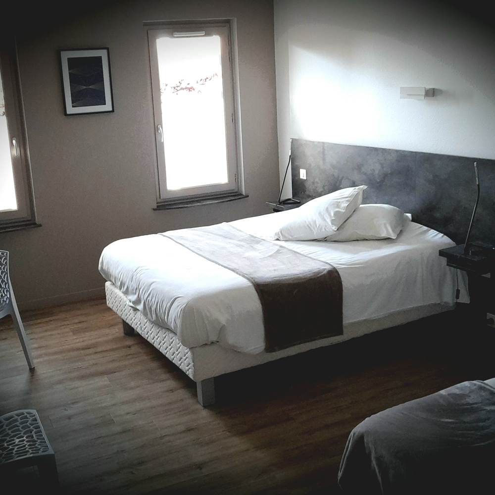 CHAMBRE DOUBLE golfech valence d agen-presta