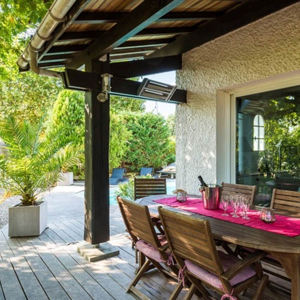 terrasse-villa-cap-ferret-repas-ete-ombrage-location-lege-cap-ferret.jpg-gallery
