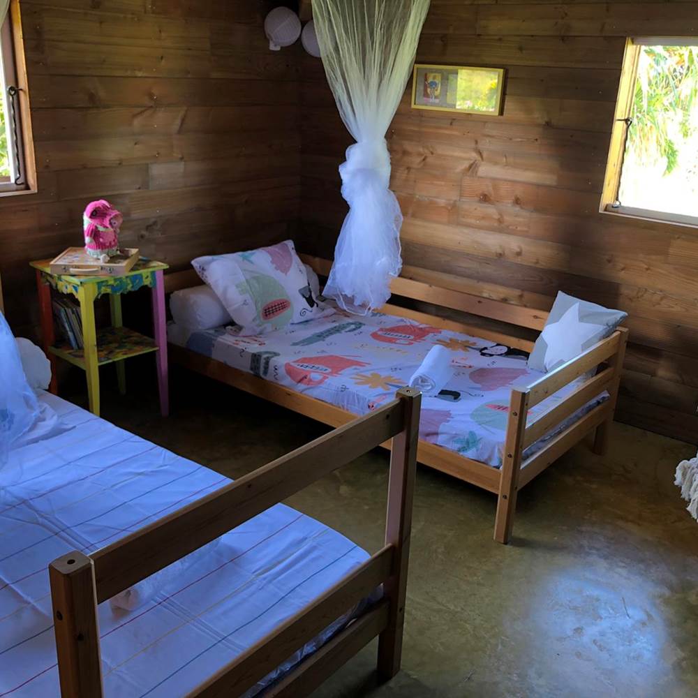 Chambre deux lits (possibilité de les rapprocher)-presta