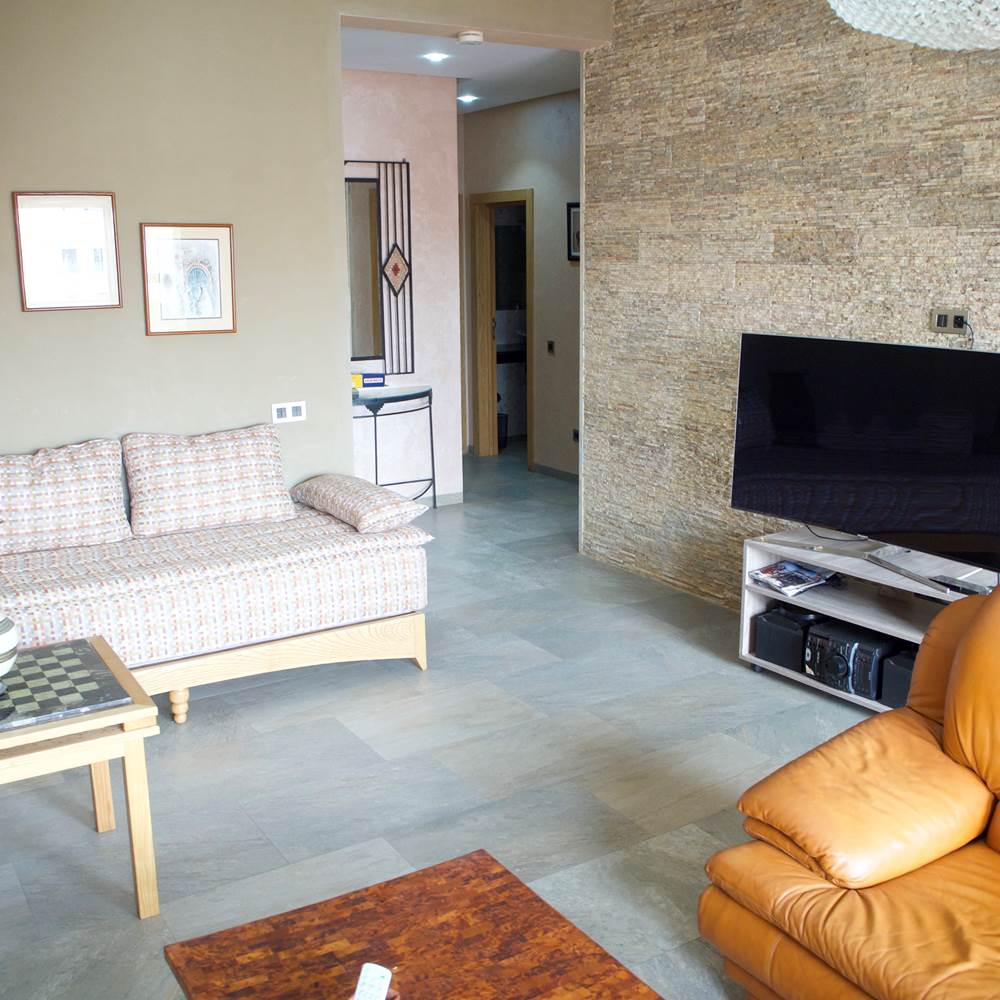 2397E32D-AA2A-4A81-9666-1153B4D6077F_1_100_o