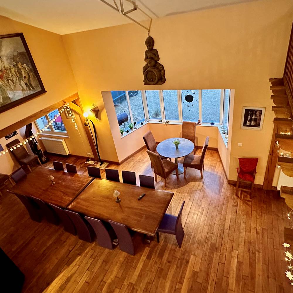 salle vue du haut-presta