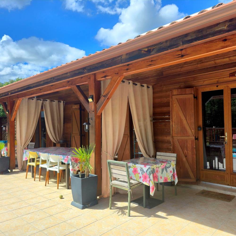 La terrasse des chambres Asco et Golo-gallery