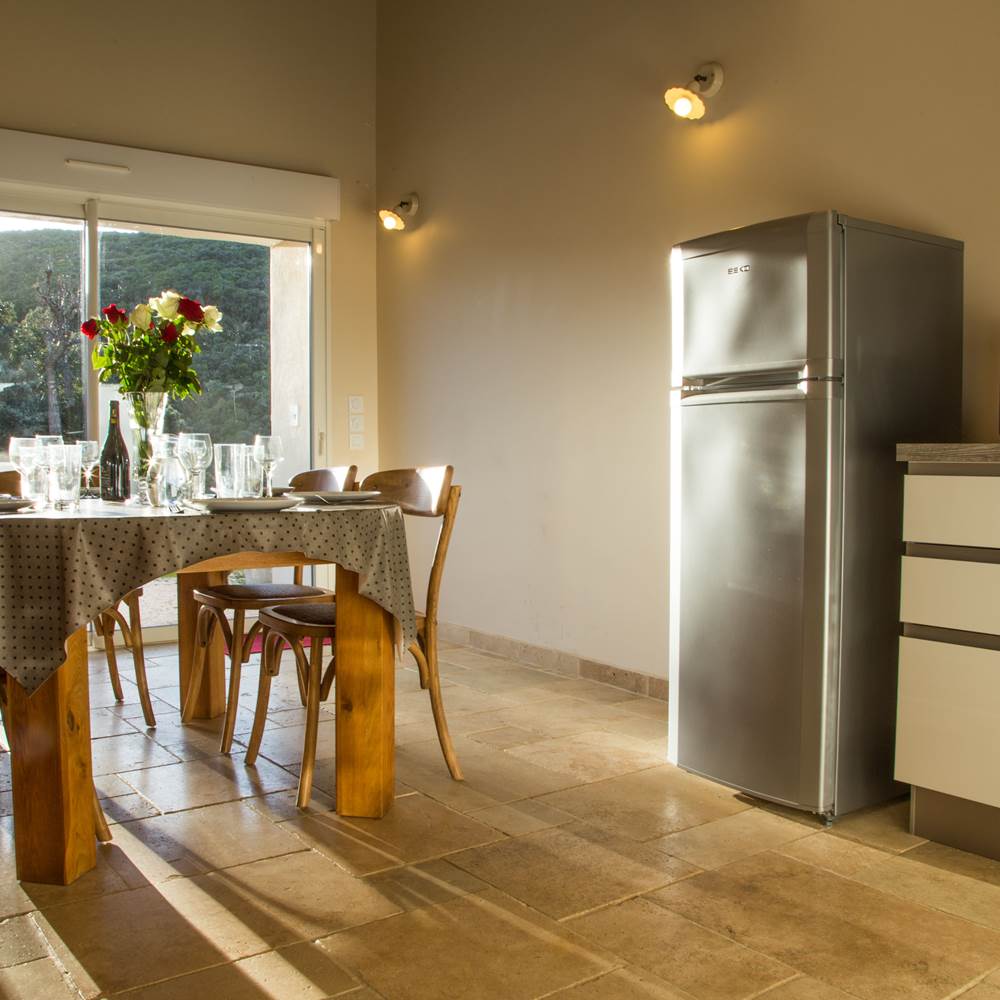 Cuisine avec salle à manger-presta