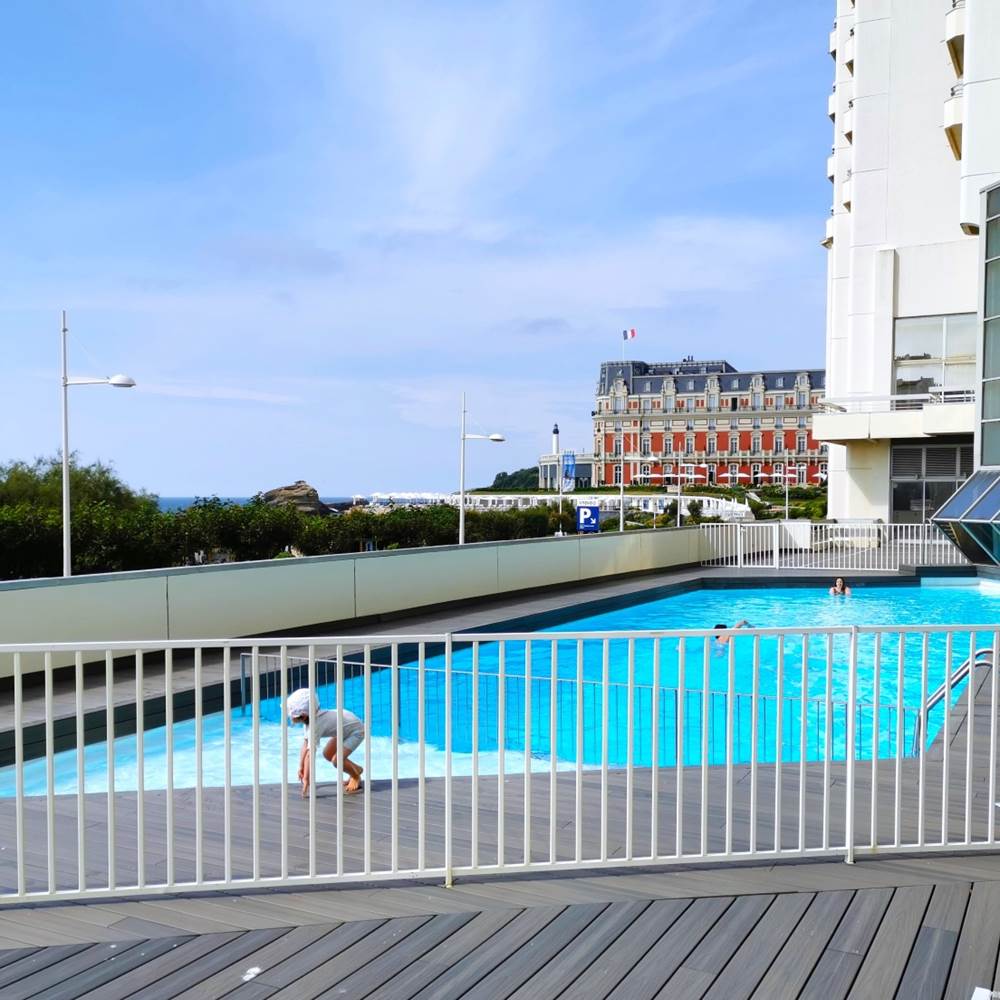 OCEAN 7 - Piscine sécurisée du Victoria Surf-presta