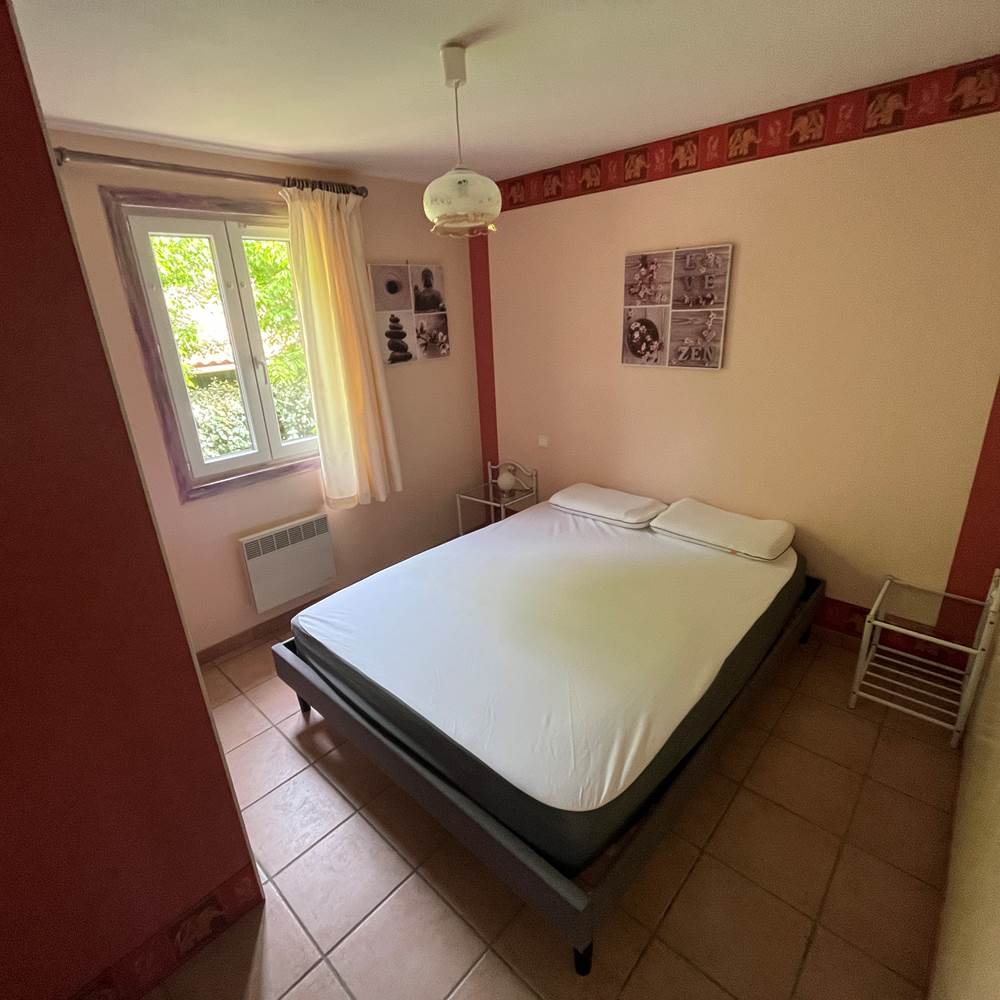 lit en 160/200, repos et sieste en vacances-presta