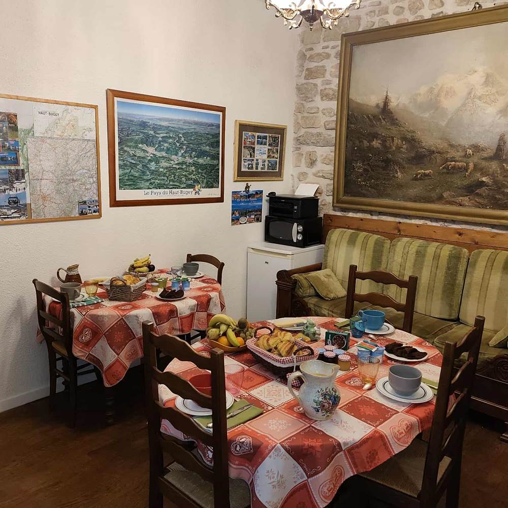 c21b15cb-b0d0-412a-aed6-9c61144dd231-gallery