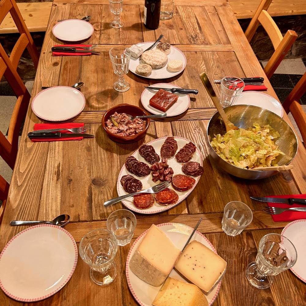 repas produits locaux-gallery