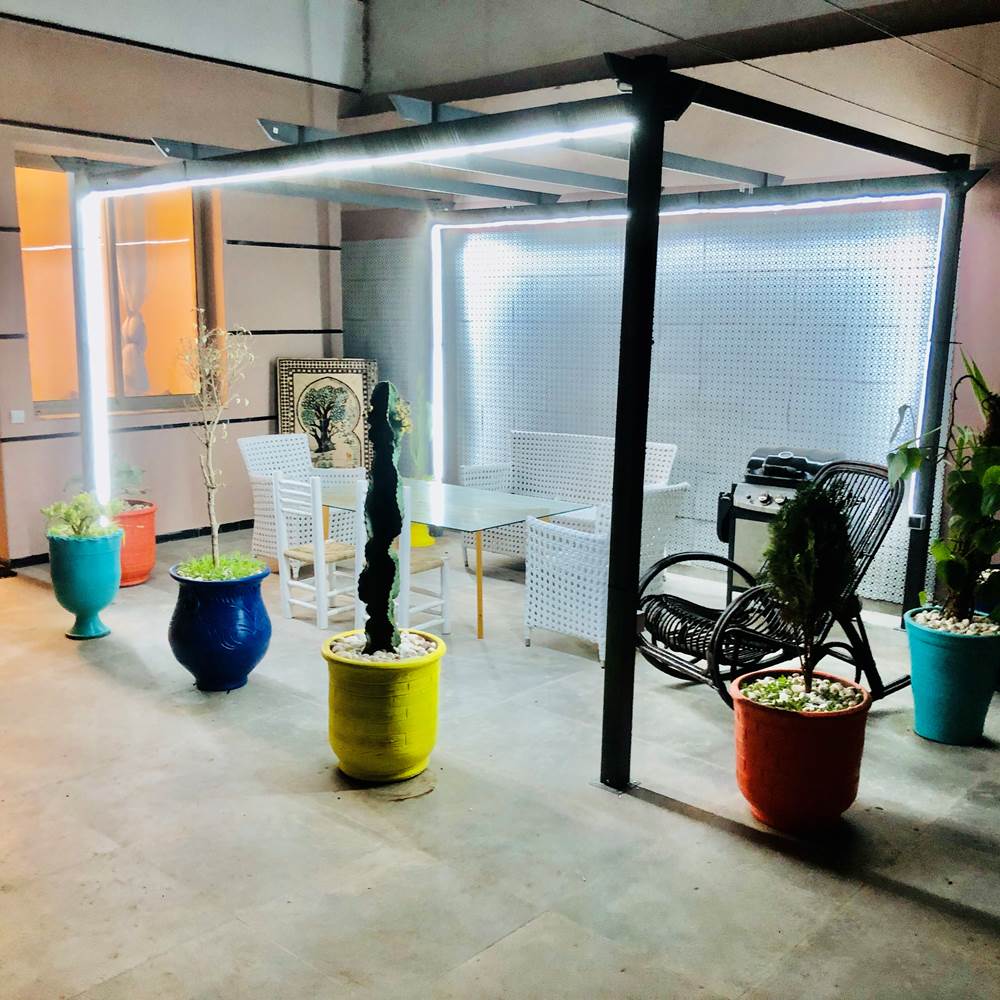 0111EF6A-0754-4681-B434-87C64B6CE51D_1_201_a