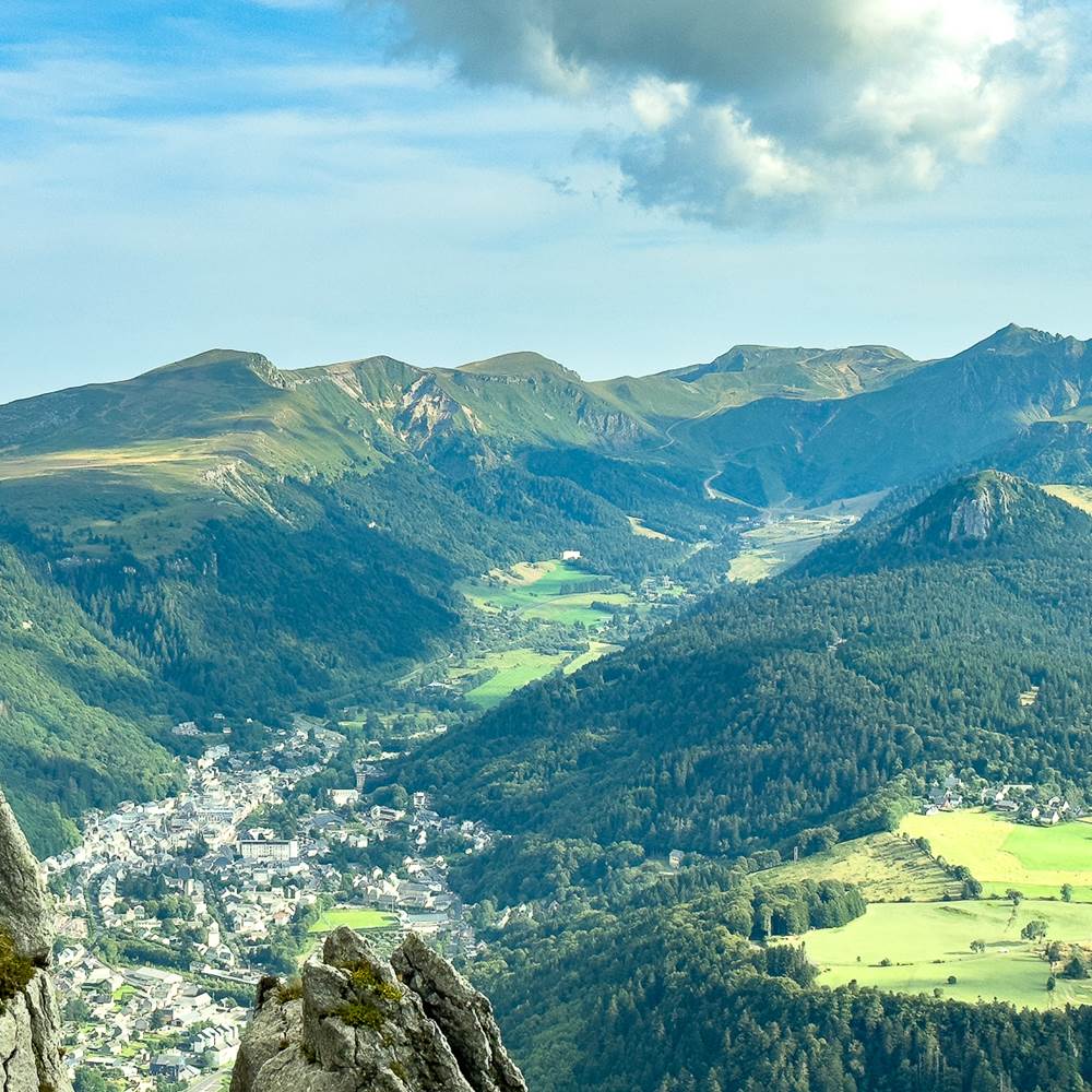 Puy de Sancy – Panorama exceptionnel, lieu incontournable pour randonneurs, couples et familles.-gallery