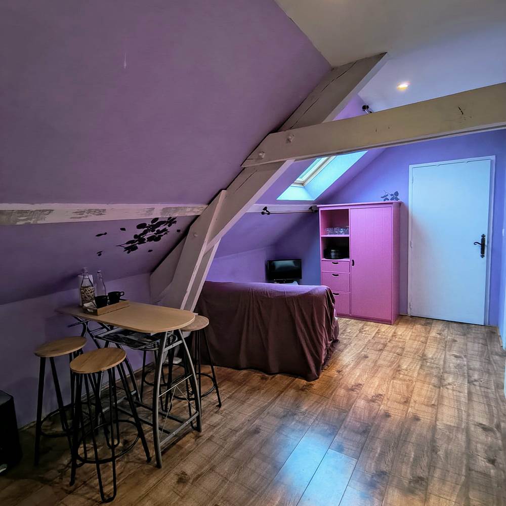 coin-repas-table-haute-gite-panoramique-saisonnee-centres-aveyron.jpg-presta