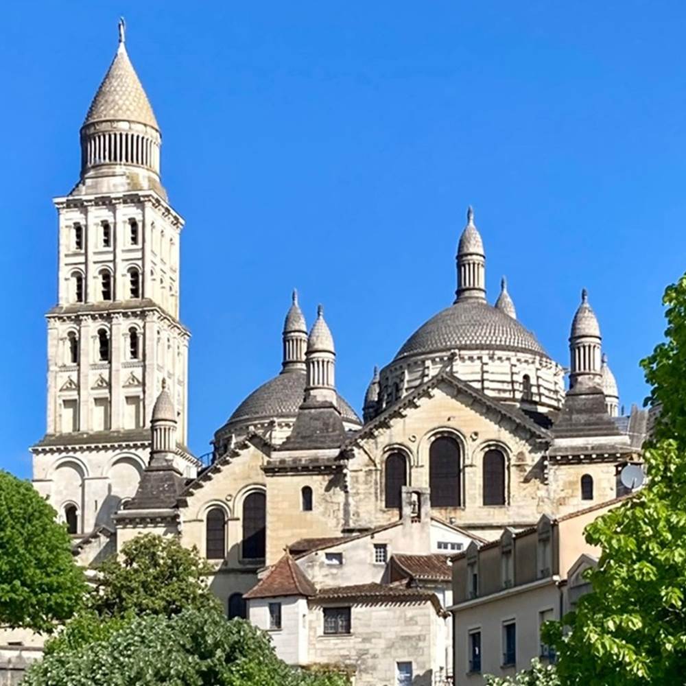 #perigueux #perigord #dordogne #perigordblanc #sudouest #visiteguidee #baladesguideesdecamille #tourisme #patrimoine #histoire #anecdotes #gastronomie #france #dordogneperigordtourisme #visitfrance #visitdordogne-presta