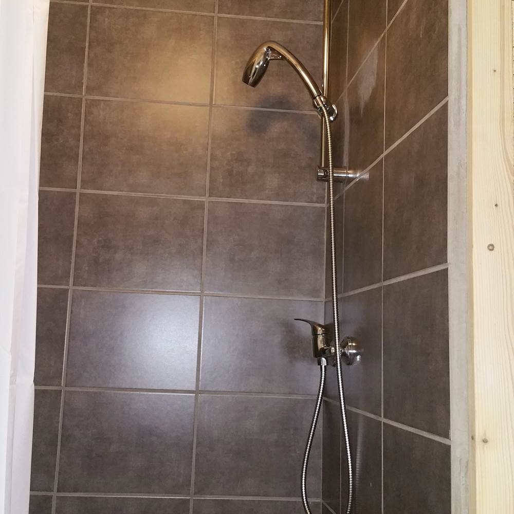 Chambre nature - douche-presta