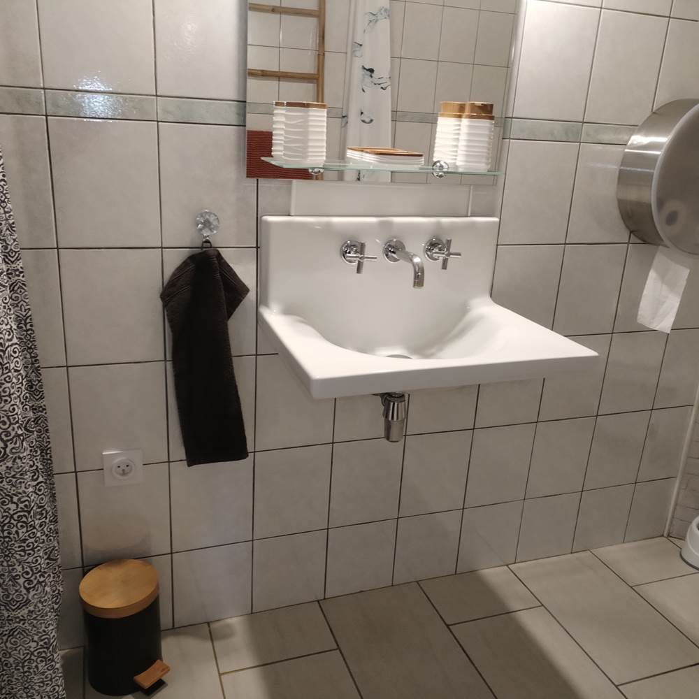 Lavabo pour accès PMR-presta