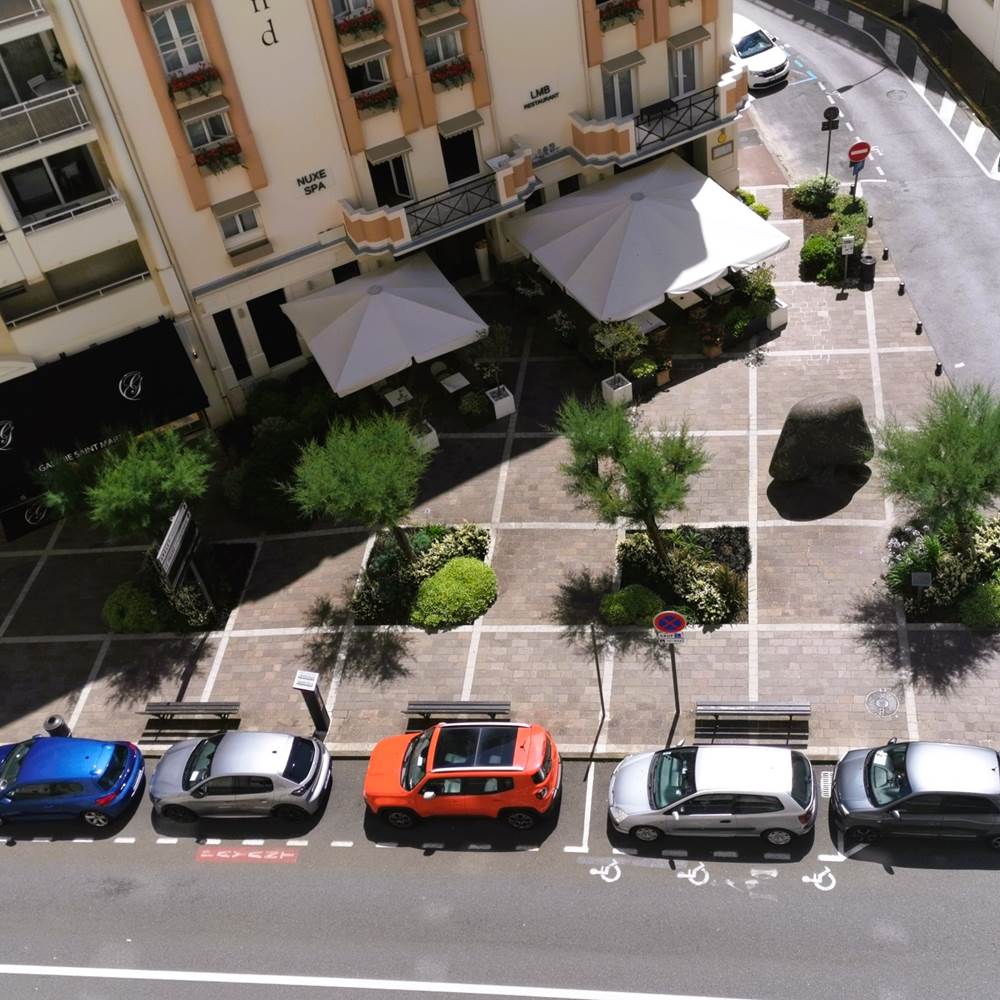 Place Tchekov depuis OCEAN 7-presta